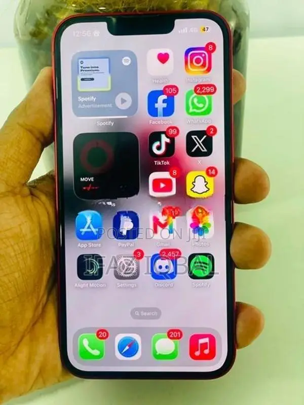 Apple iPhone 13 (Used)