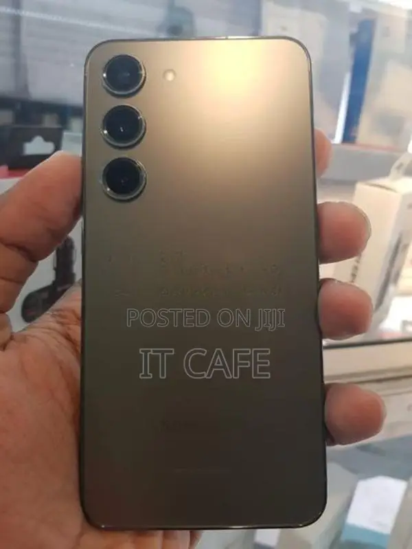 Samsung Galaxy S23 5G (Used)