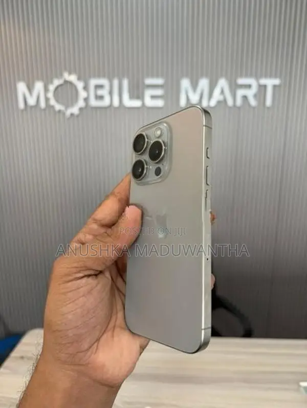 Apple iPhone 15 Pro 128GB (Used)