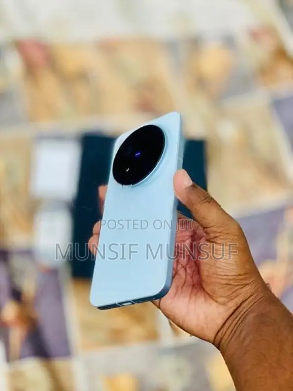 Vivo X300 Pro 16/512GB (Used)