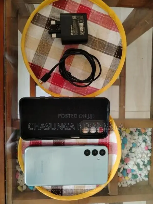 Samsung Galaxy Wide 7 (Used)