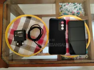 Samsung Galaxy Wide 7 (Used)
