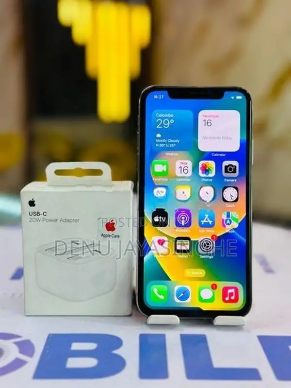 Apple iPhone X 64GB (Used)