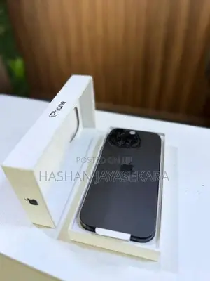 Apple iPhone 16 Pro (Used)