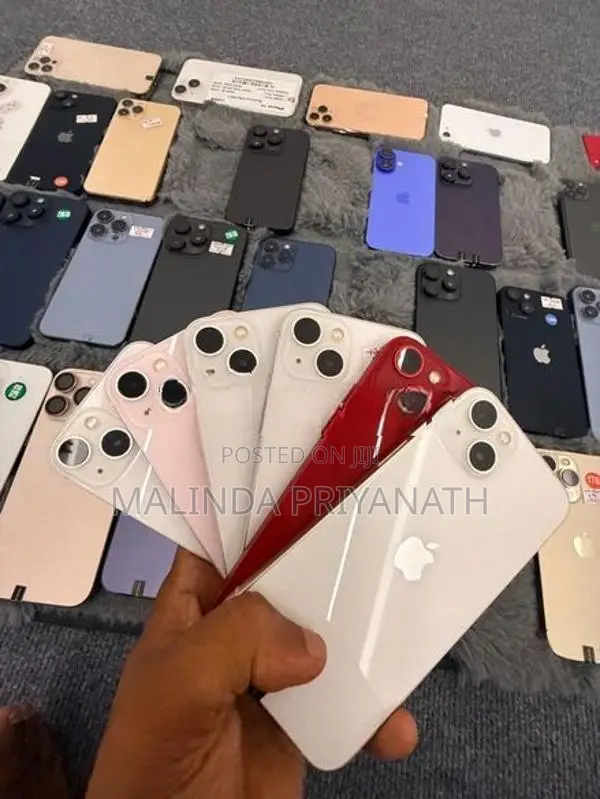 Apple iPhone 13 (Used)