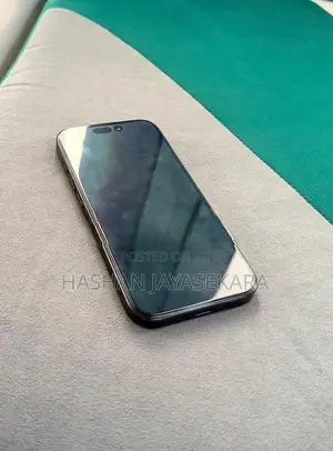 Apple iPhone 16 Pro (Used)