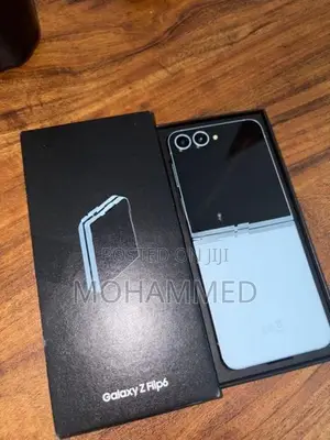 Samsung Galaxy Z Flip 6 256GB (Used)