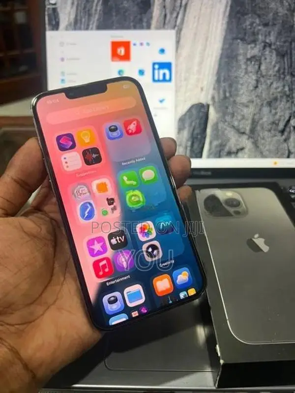 Apple iPhone 13 Pro (Used)