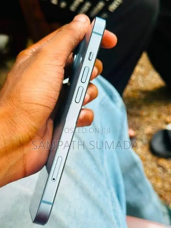 Apple iPhone 14 (Used)