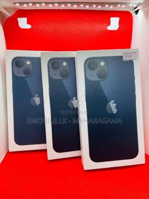 Apple iPhone 13 128GB (Brand New)
