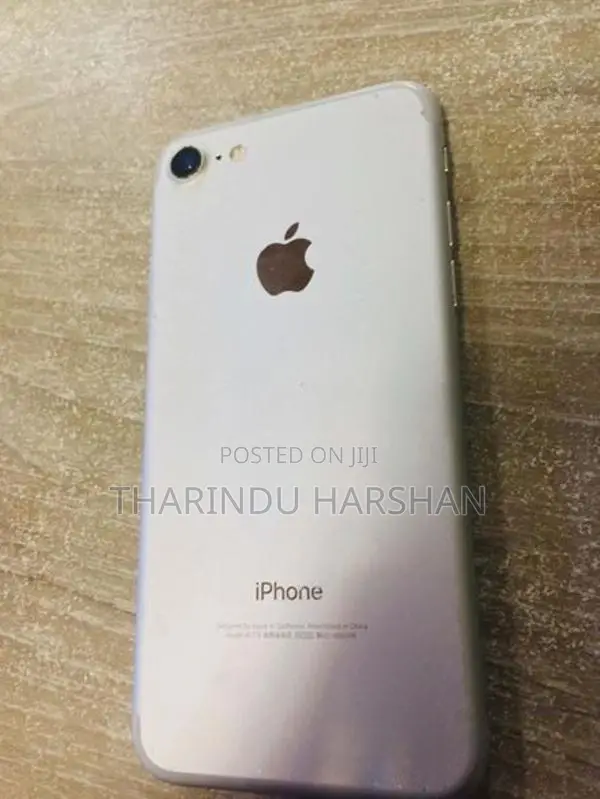 Apple iPhone 7 (Used)