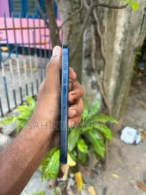 Apple iPhone 15 Pro (Used)