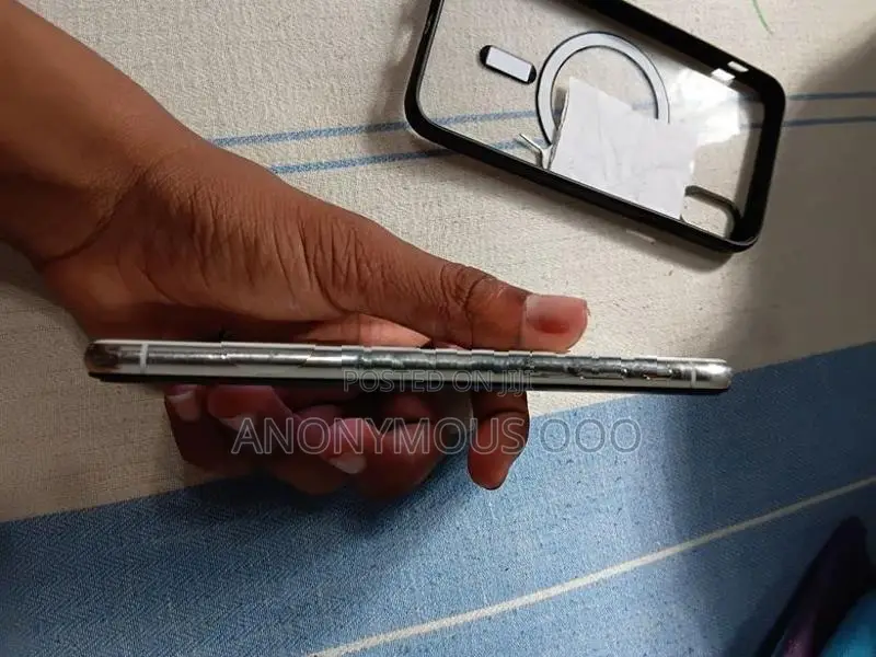 Apple iPhone X (Used)