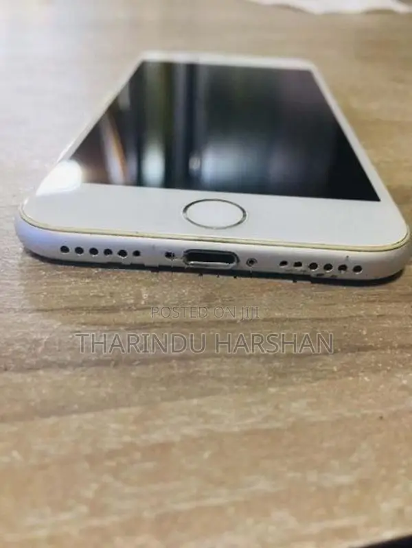 Apple iPhone 7 (Used)