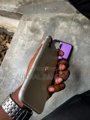 Apple iPhone 11 (Used)