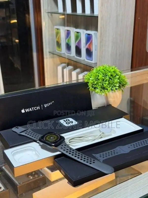Apple Watch Series 7 45MM Nike Edition