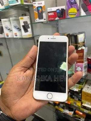 Apple iPhone 8 (Used)
