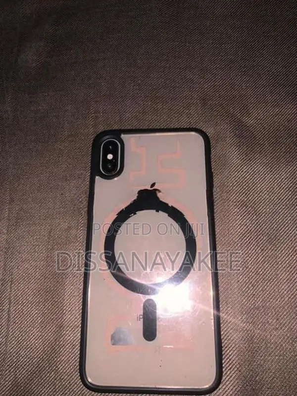 Apple iPhone XS Max (Used)