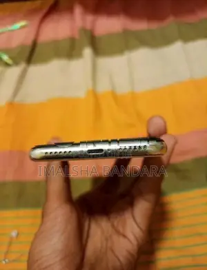 Apple iPhone X (Used)