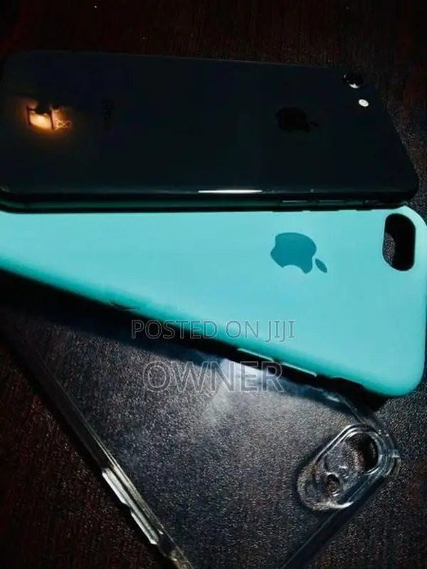 Apple iPhone 8 (Used)