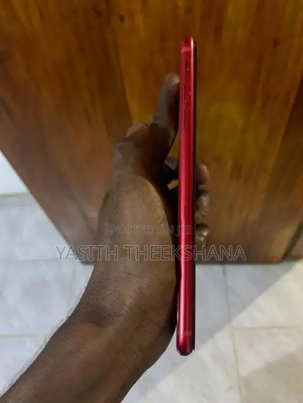 Apple iPhone 8 Plus (Used)
