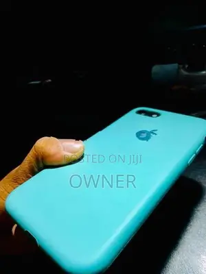 Apple iPhone 8 (Used)