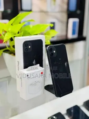 Apple iPhone 11 128GB (Used)