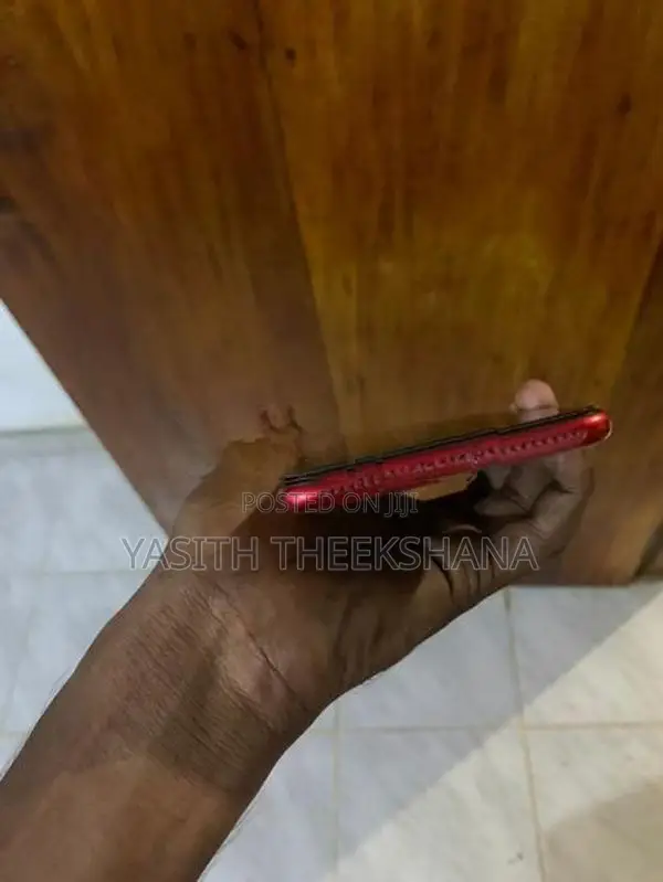 Apple iPhone 8 Plus (Used)