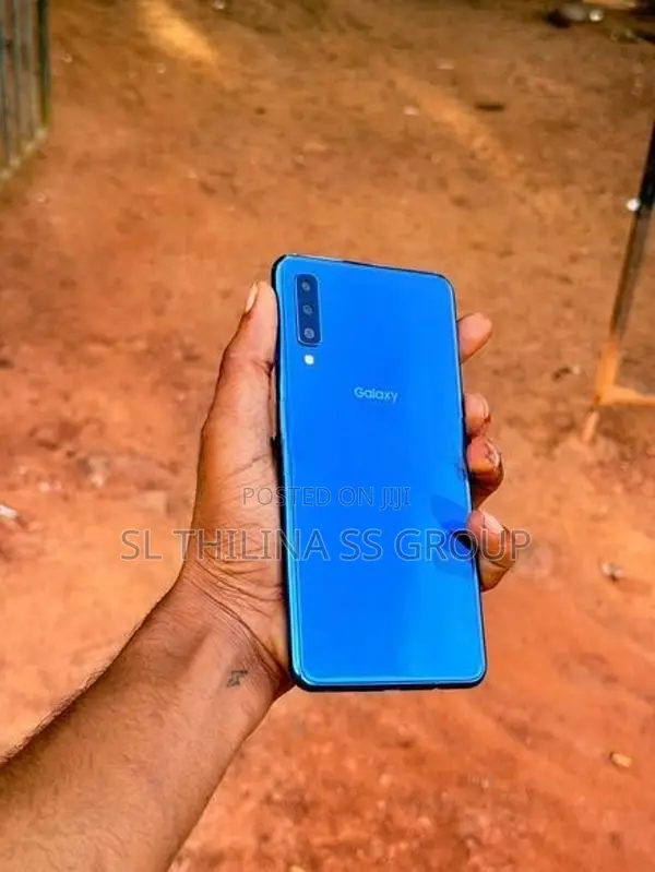 Samsung Galaxy A7 (Used)
