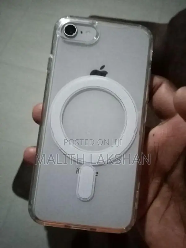 Apple iPhone 8 (Used)