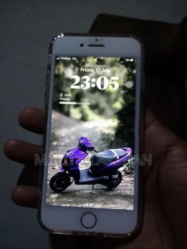 Apple iPhone 8 (Used)