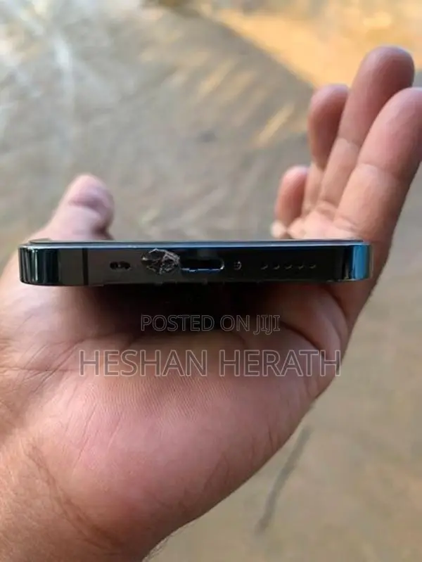 Apple iPhone 12 Pro 256GB (Used)