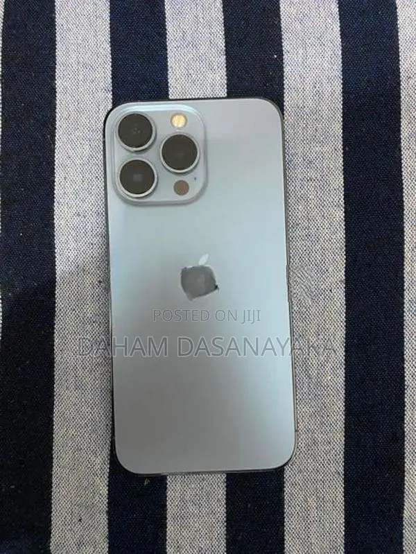 Apple iPhone 13 Pro (Used)