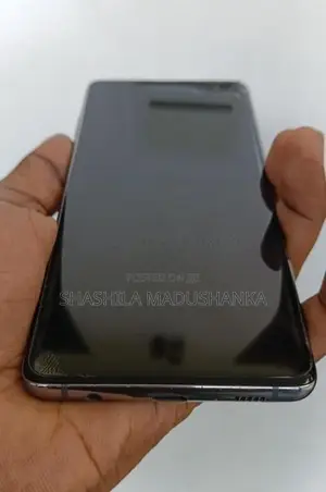 Samsung Galaxy S10 Plus (Used)