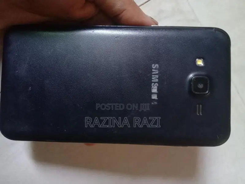 Samsung Galaxy J7 (Used)