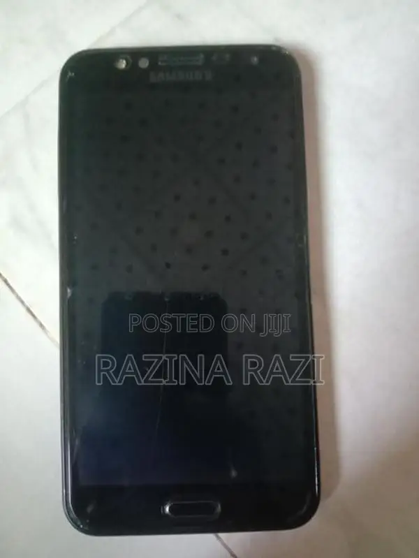 Samsung Galaxy J7 (Used)