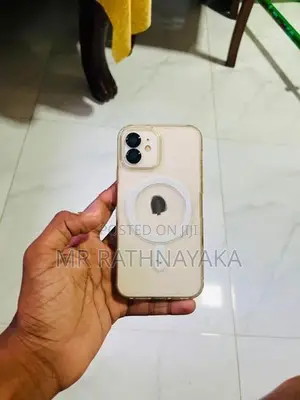 Apple iPhone 12 (Used)