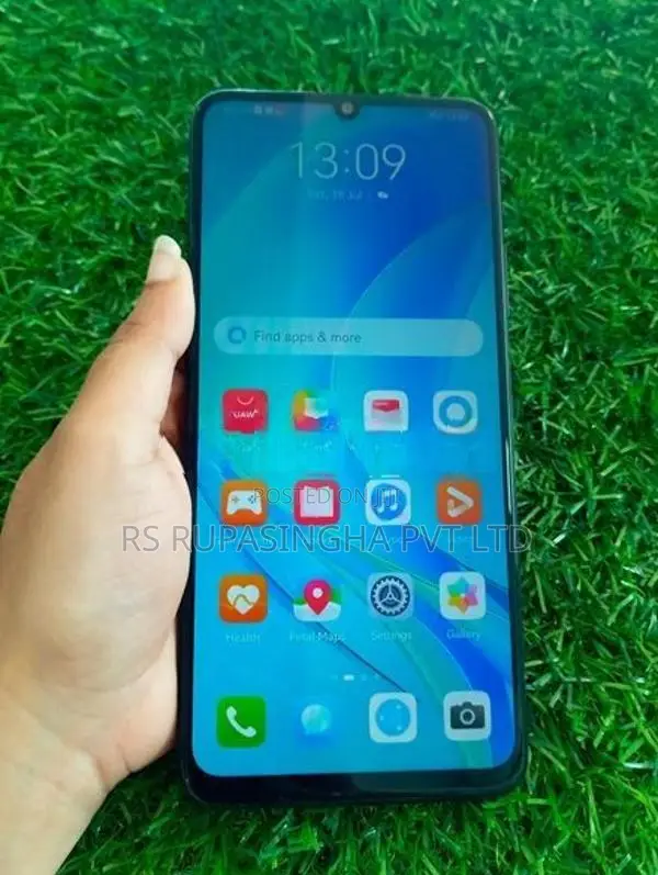 Huawei Nova Y70 4GB/128GB (Used)