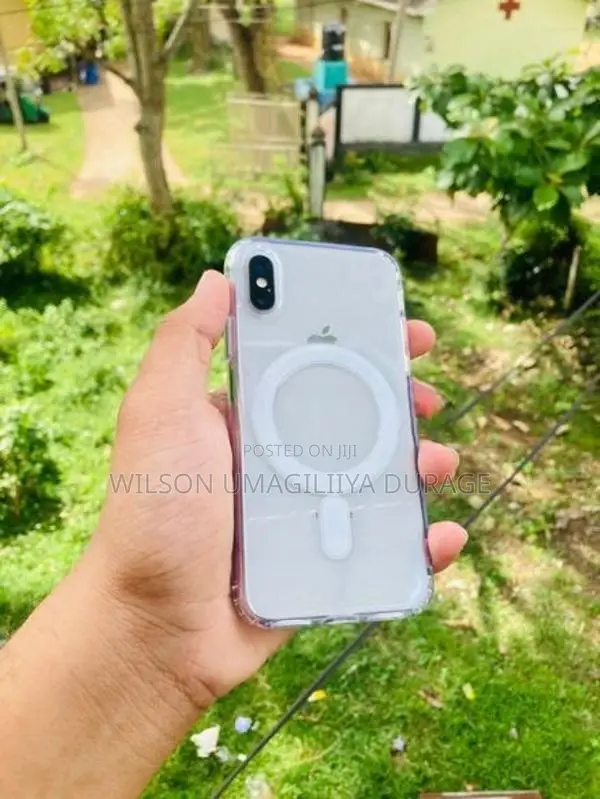 Apple iPhone XS (Used)