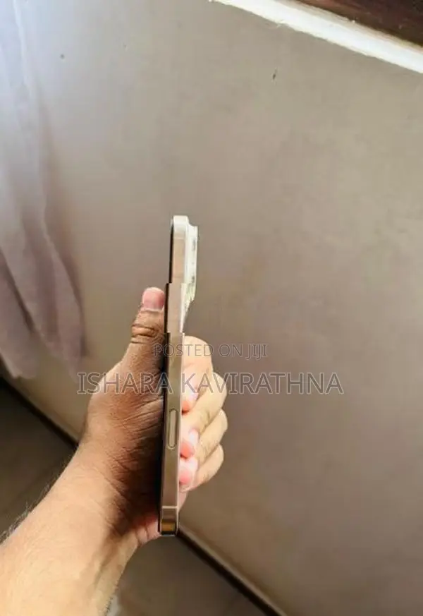 Apple iPhone 16 Pro Max (Used)