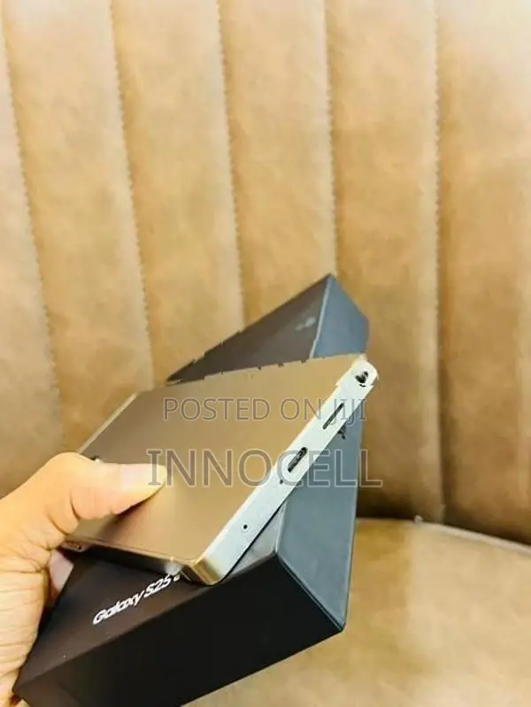 Samsung Galaxy S25 Ultra 256GB (Used)