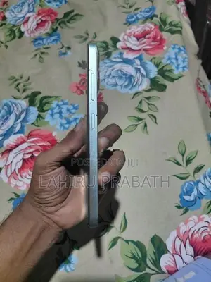 ZTE Blade v50 (Used)