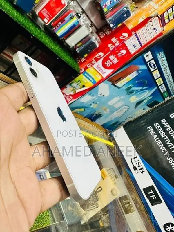 Apple iPhone 12 (Used)
