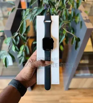 Apple Watch Series 11 (42mm)