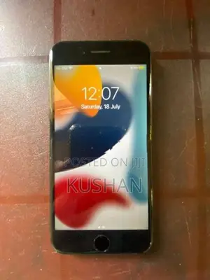 Apple iPhone 7 128GB (Used)