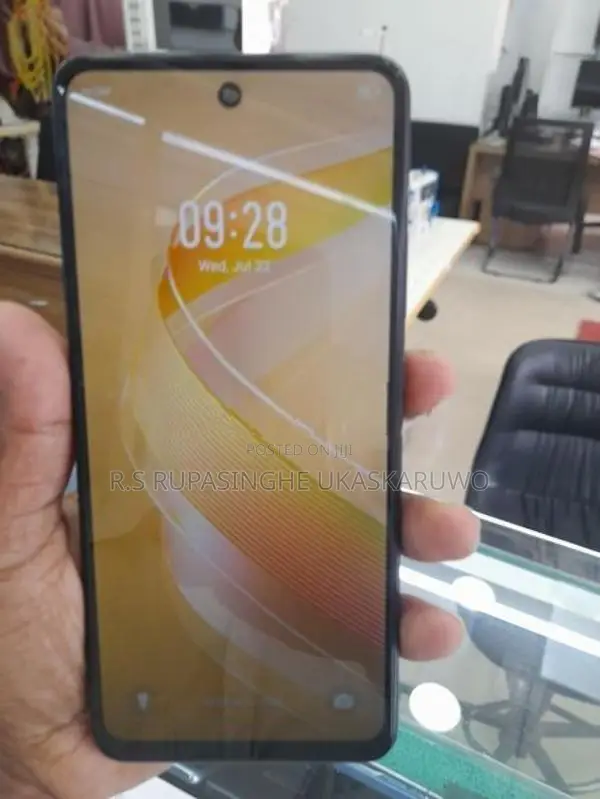 Infinix Smart 8 (Used)