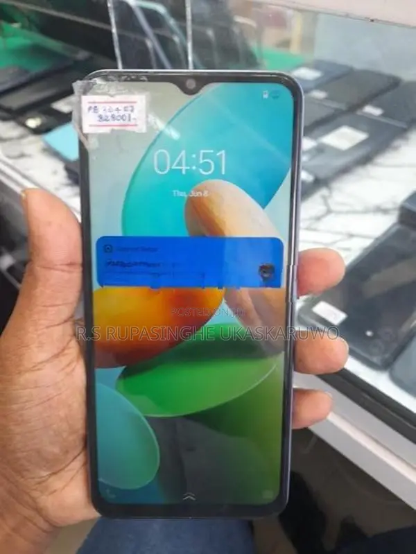 Vivo Y22s (Used)