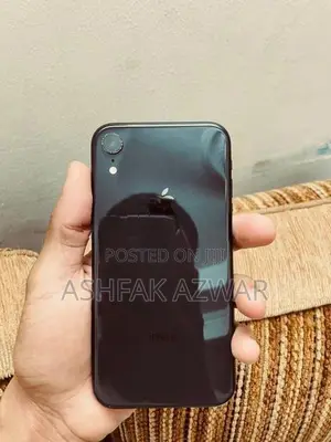 Apple iPhone XR (Used)