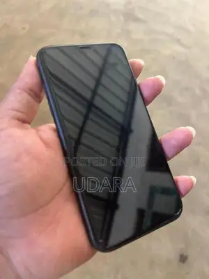 Apple iPhone XR (Used)