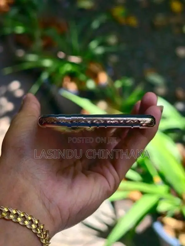 Apple iPhone XS Max 256GB (Used)
